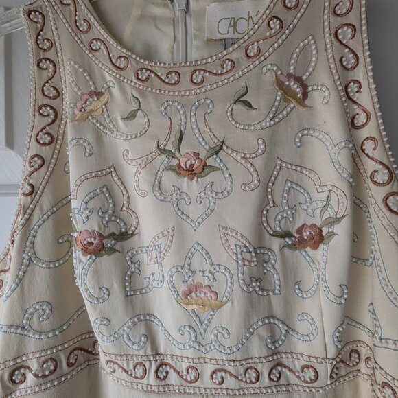 Vintage Cache' Semi-formal Dress Size 4 Beige with Beaded and Embroidered Design - Picture 2 of 4
